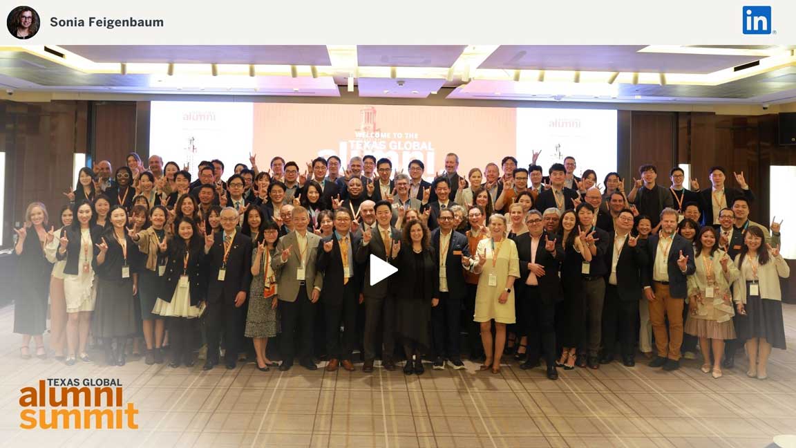Texas Global Alumni Summit Group photo